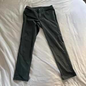 Lululemon ABC Slim-Fit 5 Pocket Pant Warpstreme